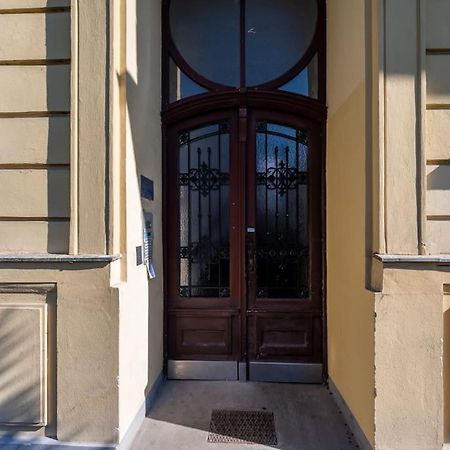 Compact Studio Near Center By Hm Vienna Exterior photo